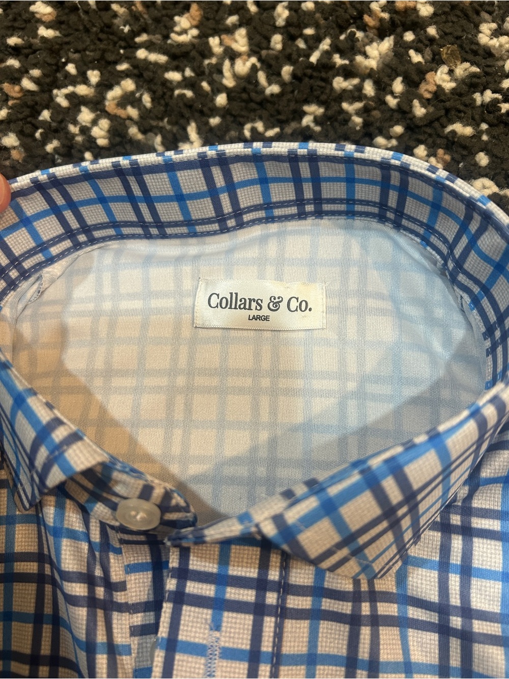 Collars and Co. Men's Blue Plaid Button-Down Shirt. Large